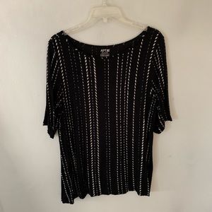 APT 9 Modern Essentials Elbow Sleeve Top Black